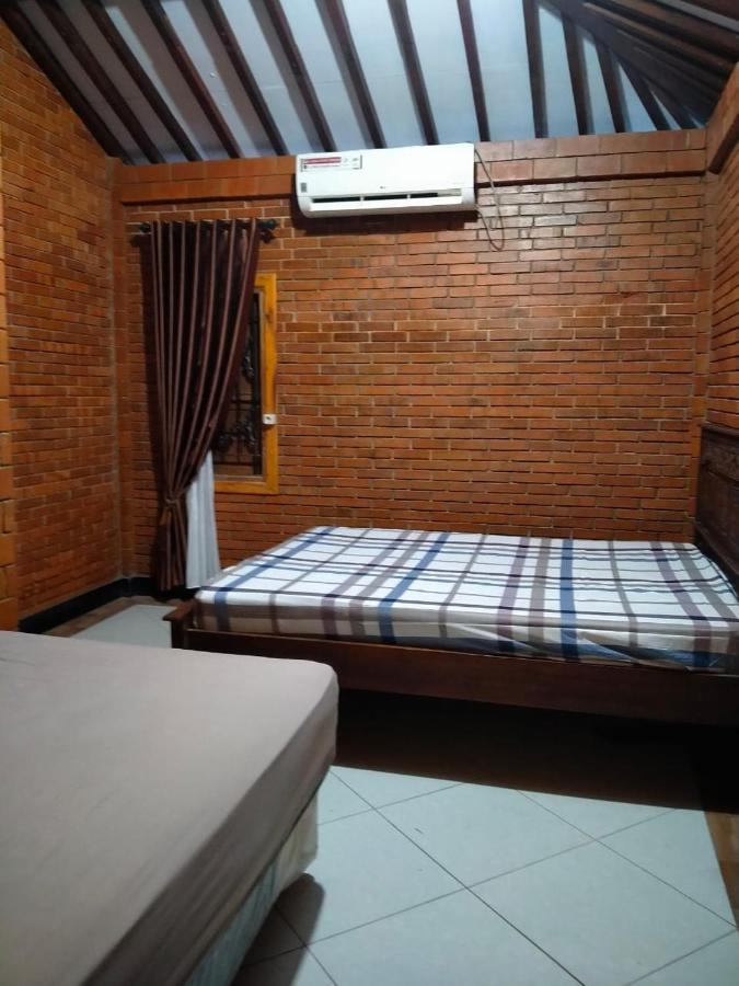 Guesthouse Jogja Omah Punagi สเลมาน ภายนอก รูปภาพ